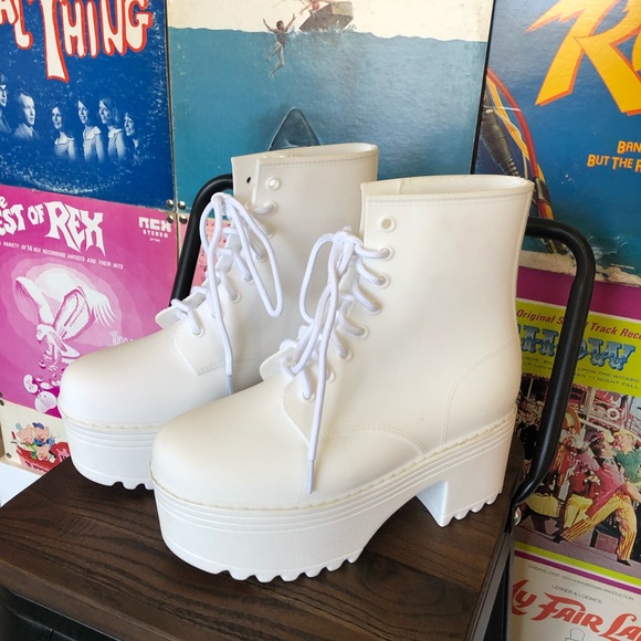 jeffrey campbell fog boot